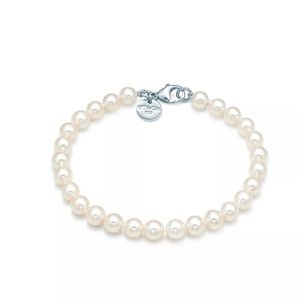 💯AUTHENTIC Tiffany & Co. Ziegfeld Collection Pearl Bracelet.